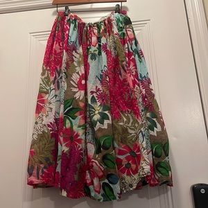 SARA STUDIO petite boho skirt floral small